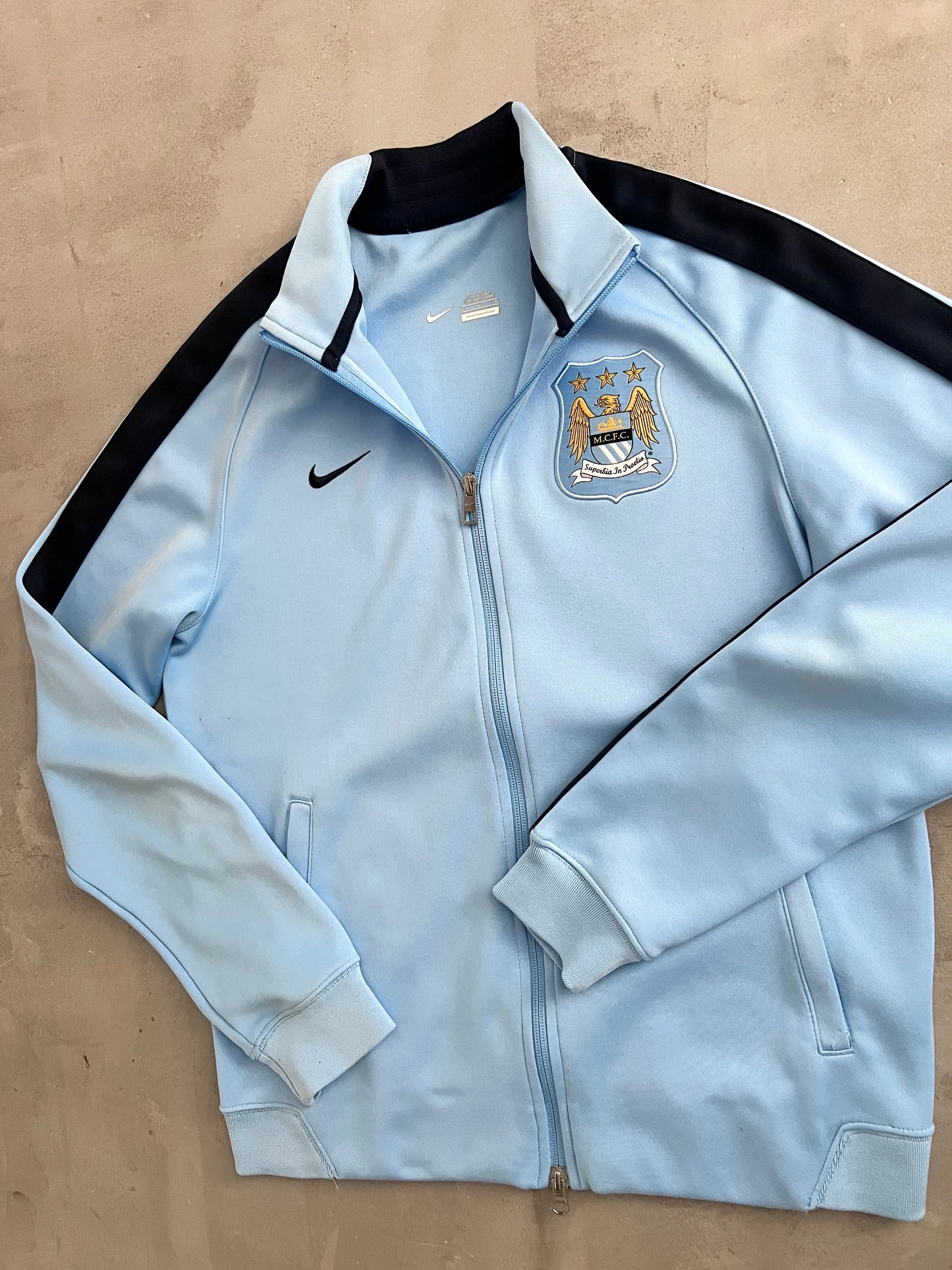 BABY BLUE MANCHESTER CITY NIKE JACKET - 2010S - M
