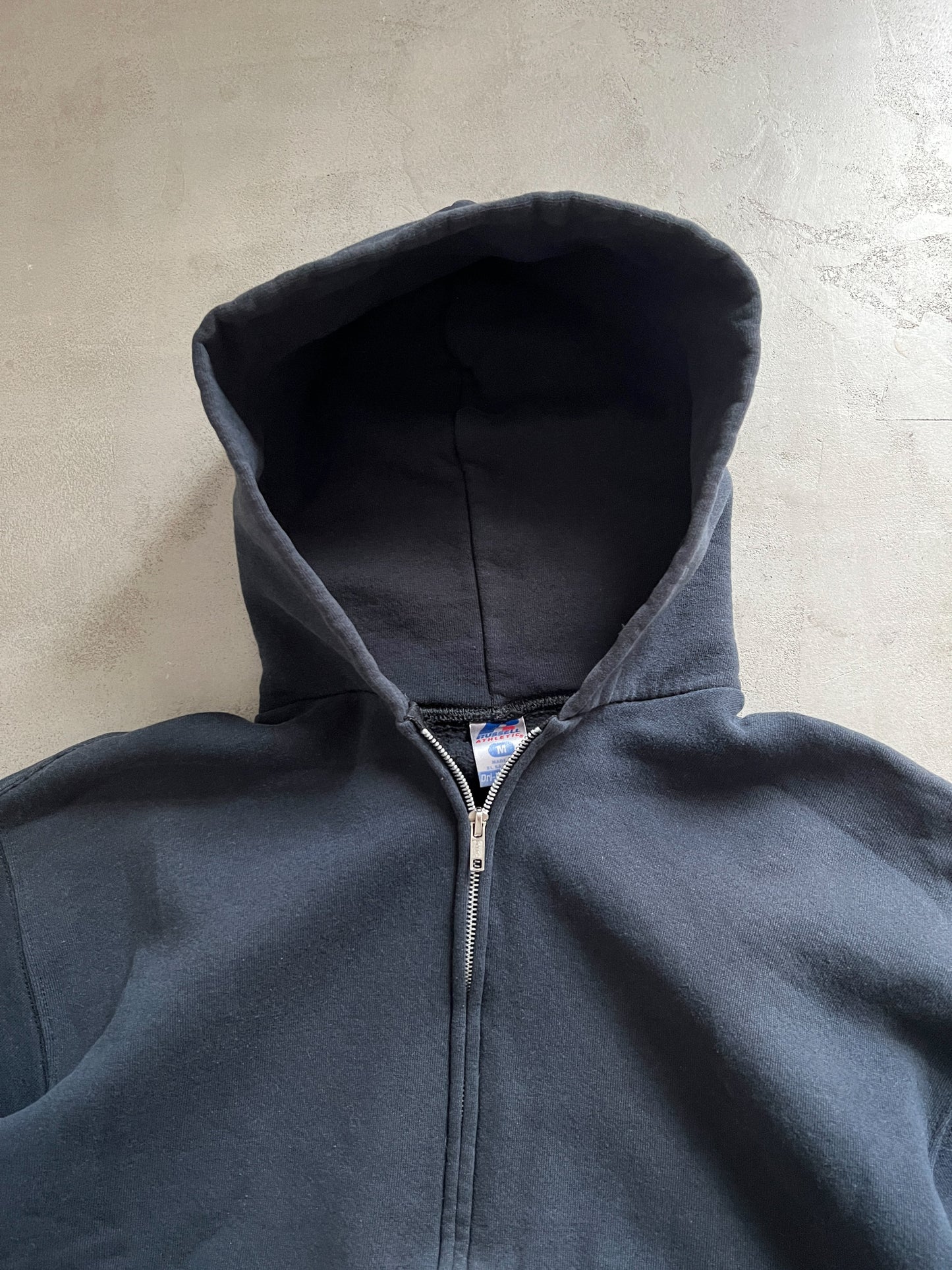 FADED BLACK RUSSELL ATHLETIC ZIP UP HOODIE - 2000S - M