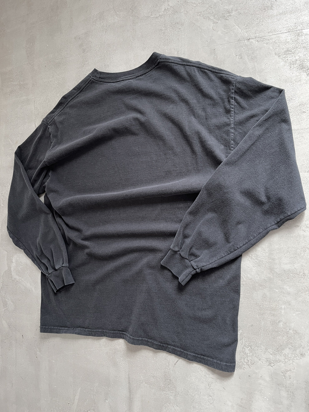 BLACK BMW LONGSLEEVE - 2000S - XL/L