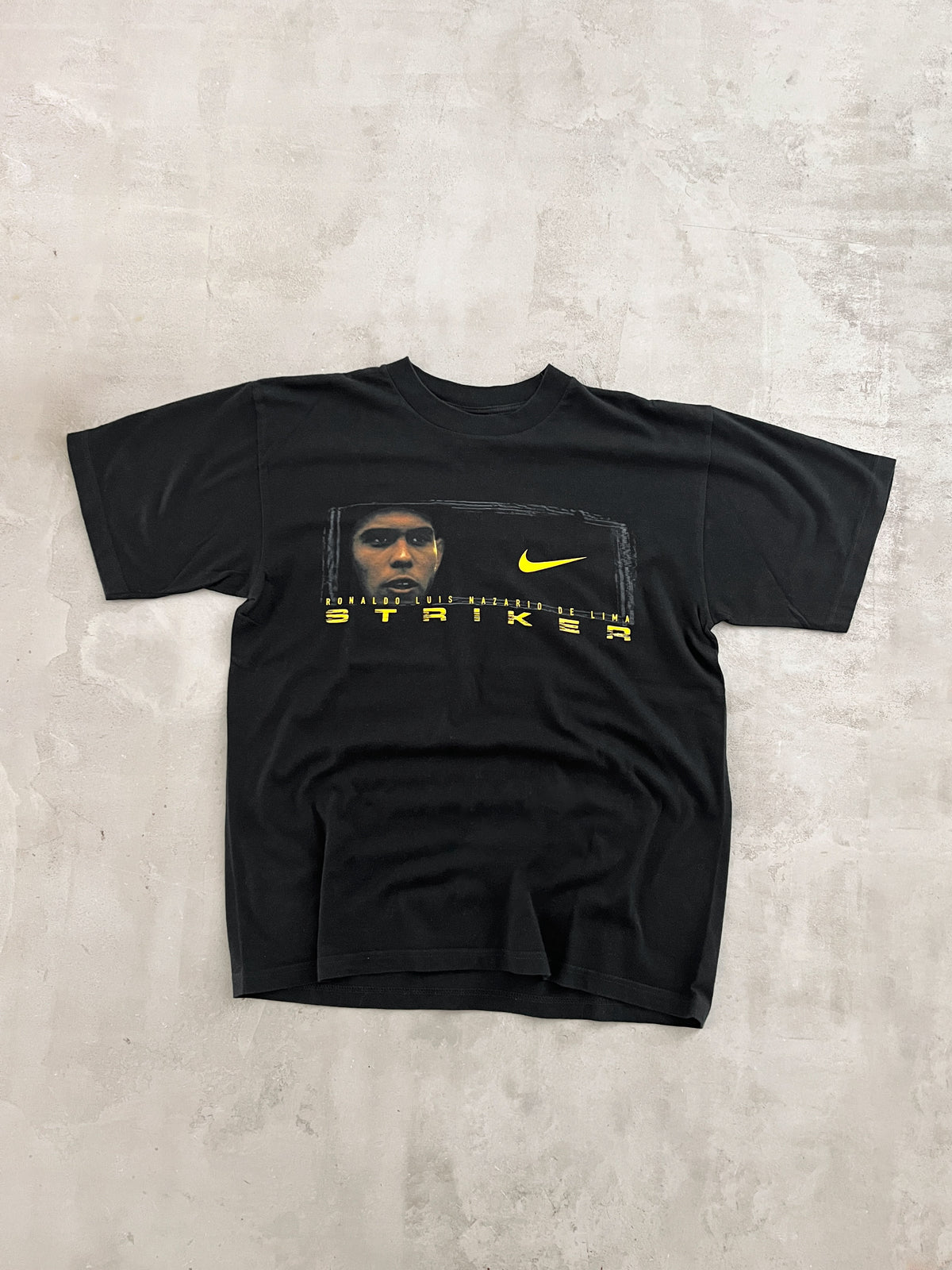 BLACK RONALDO NAZARIO R9 TEE - 1990S - L