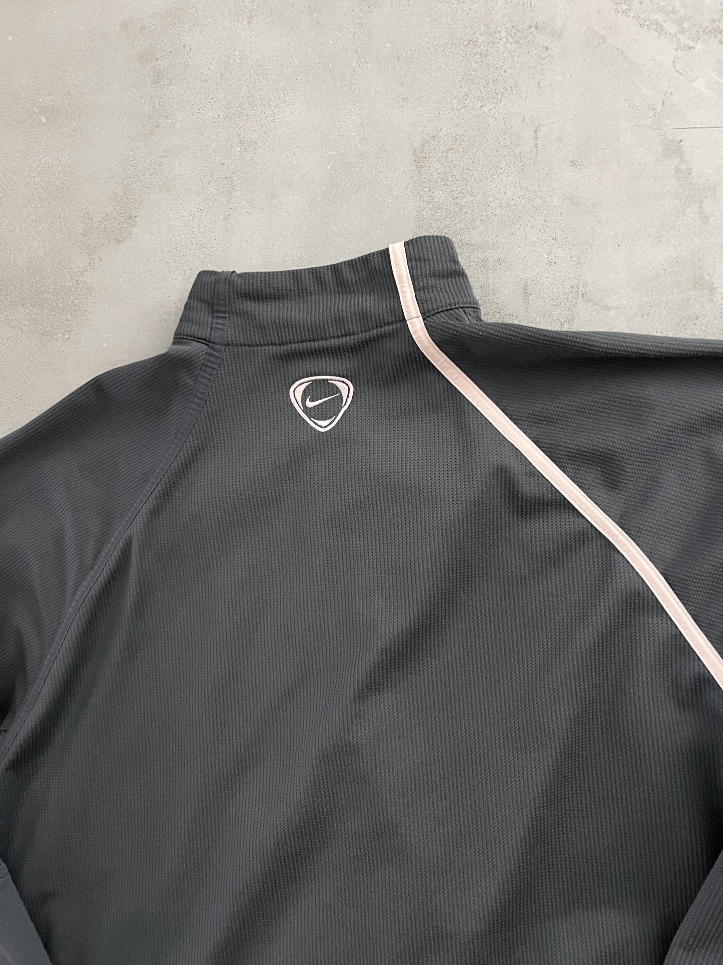 GREY/PINK JUVENTUS NIKE JACKET - 2000S - L