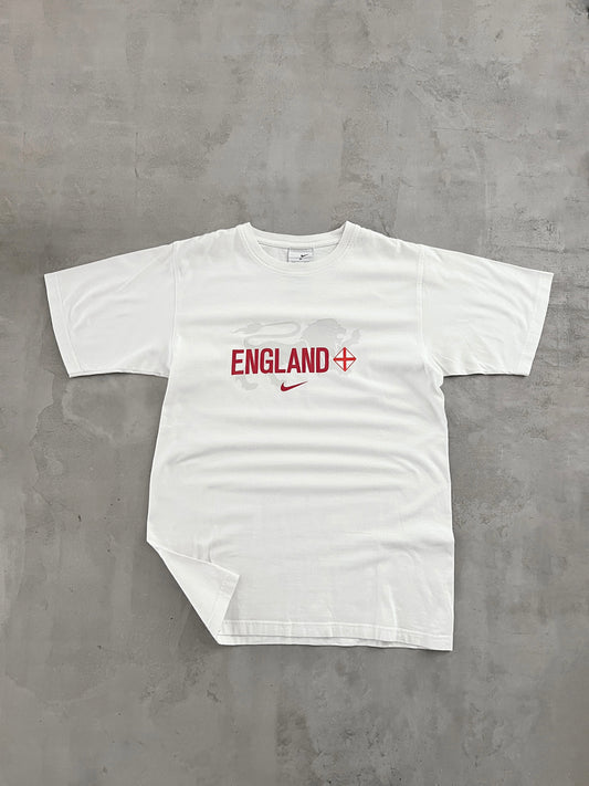 WHITE ENGLAND NIKE TEE - 1990S - L