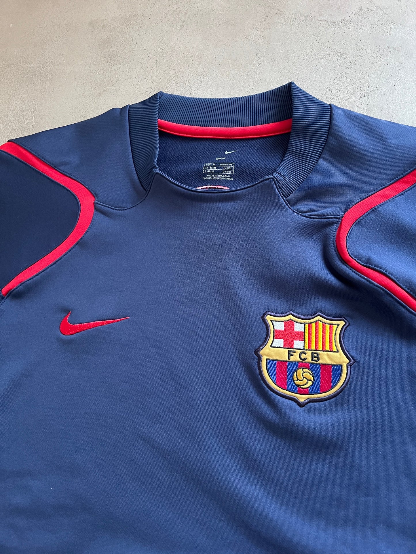 NAVY FC BARCELONA NIKE SWEATER - 2000S - XL