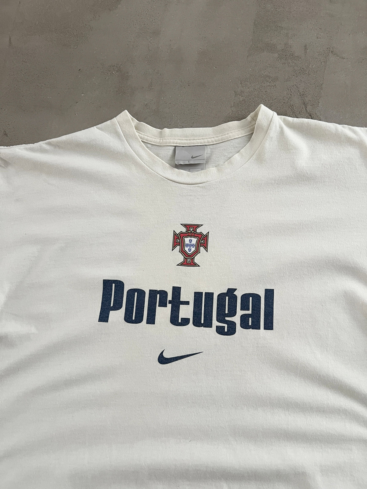 CREME PORTUGAL FIGO NIKE TEE - 1990S - L