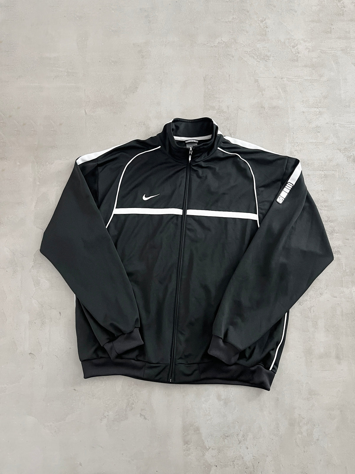 BLACK NIKE TRACK JACKET - 2000S - XL