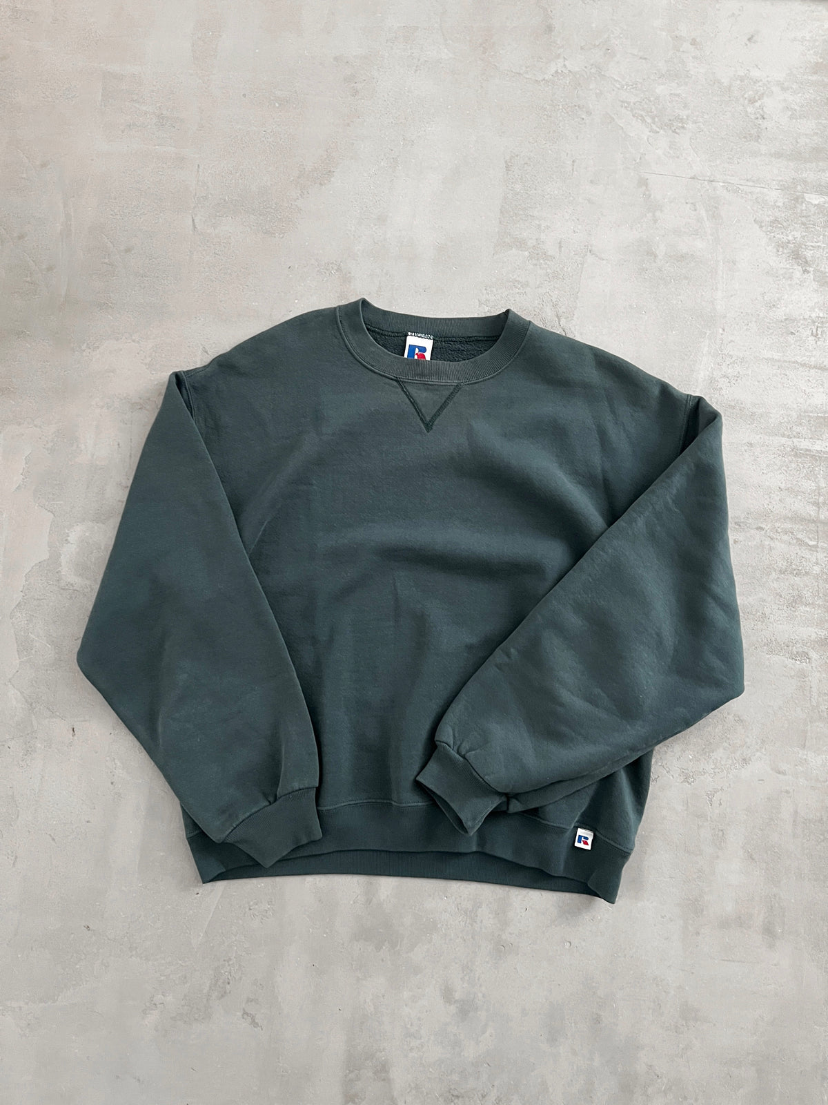 DARK GREEN RUSSELL SWEATER - 1990S - L/M