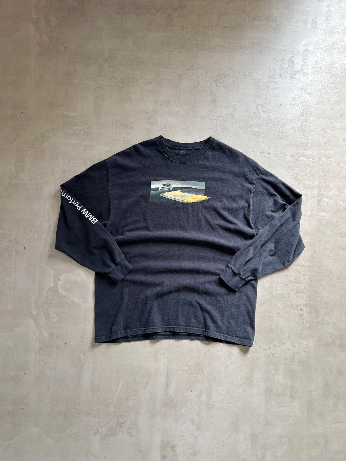 BLACK BMW LONGSLEEVE - 2000S - XL/L