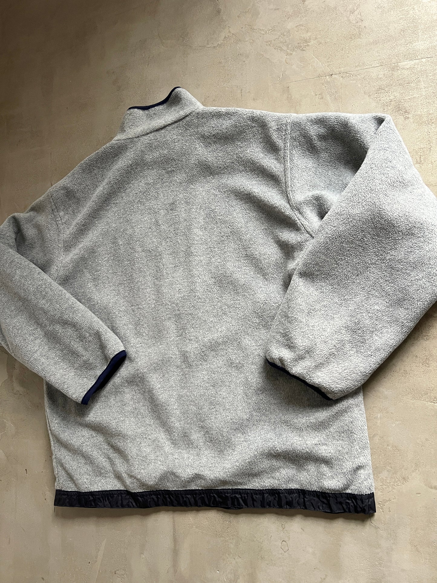 GREY/NAVY NOKIA FLEECE REVERSIBLE - 2000S - L/XL