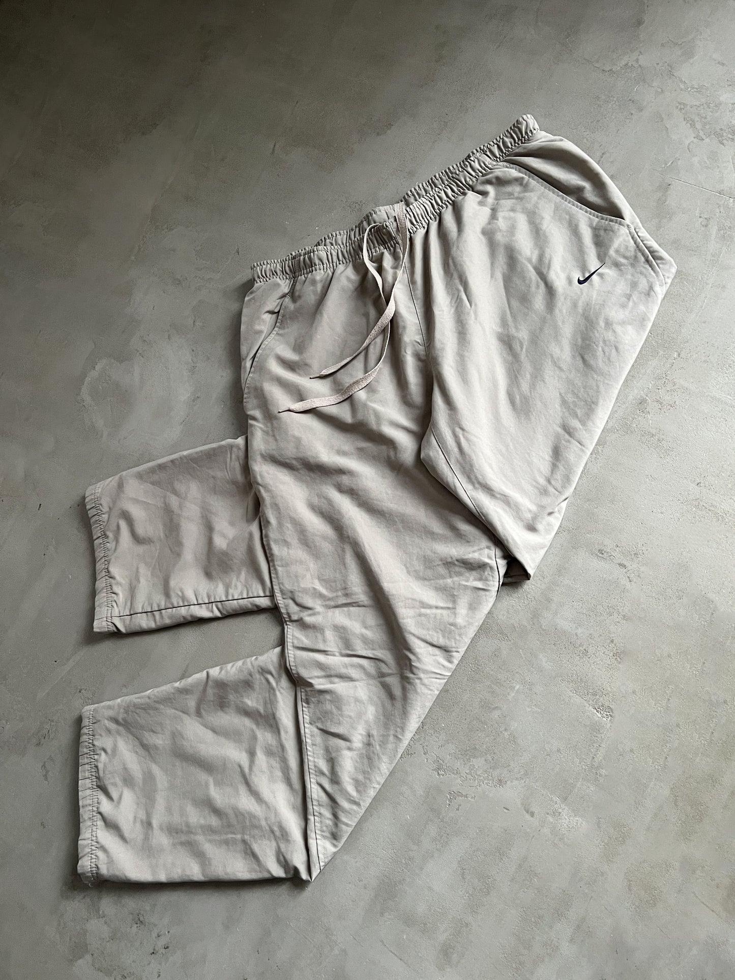 BEIGE NIKE TRACK PANTS - 2000S - XL/L