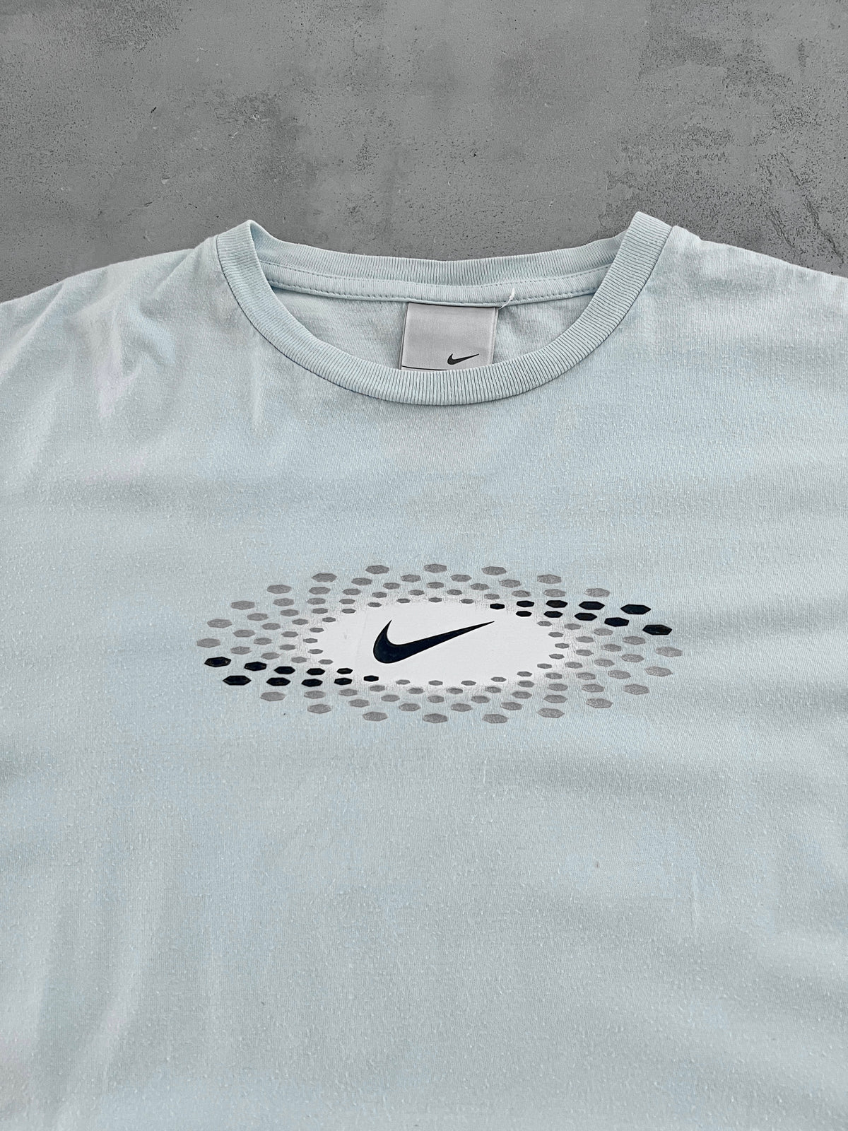 BABY BLUE NIKE TEE - 1990S - L