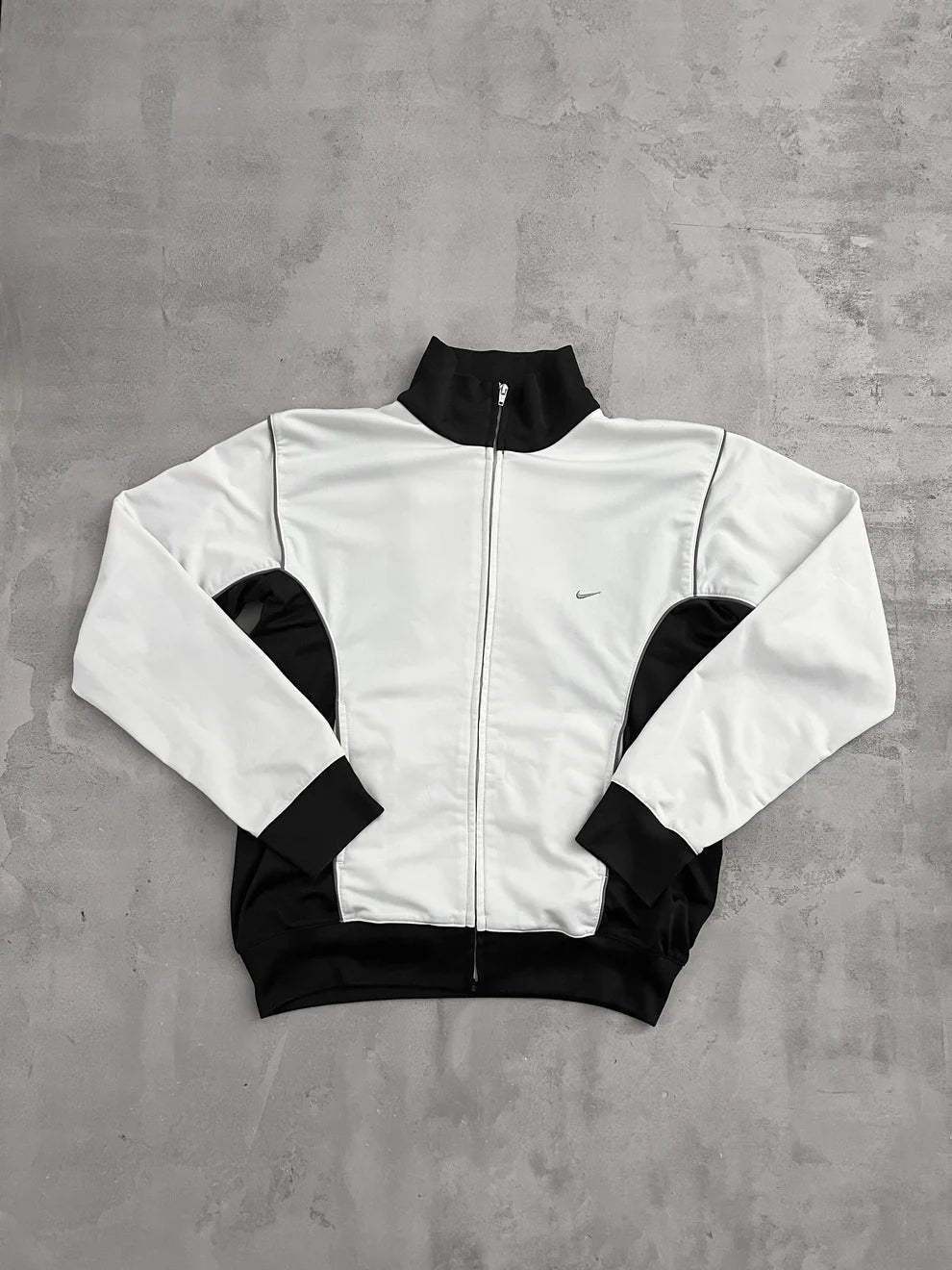 WHITE/NAVY NIKE JACKET - 2000S - S/M