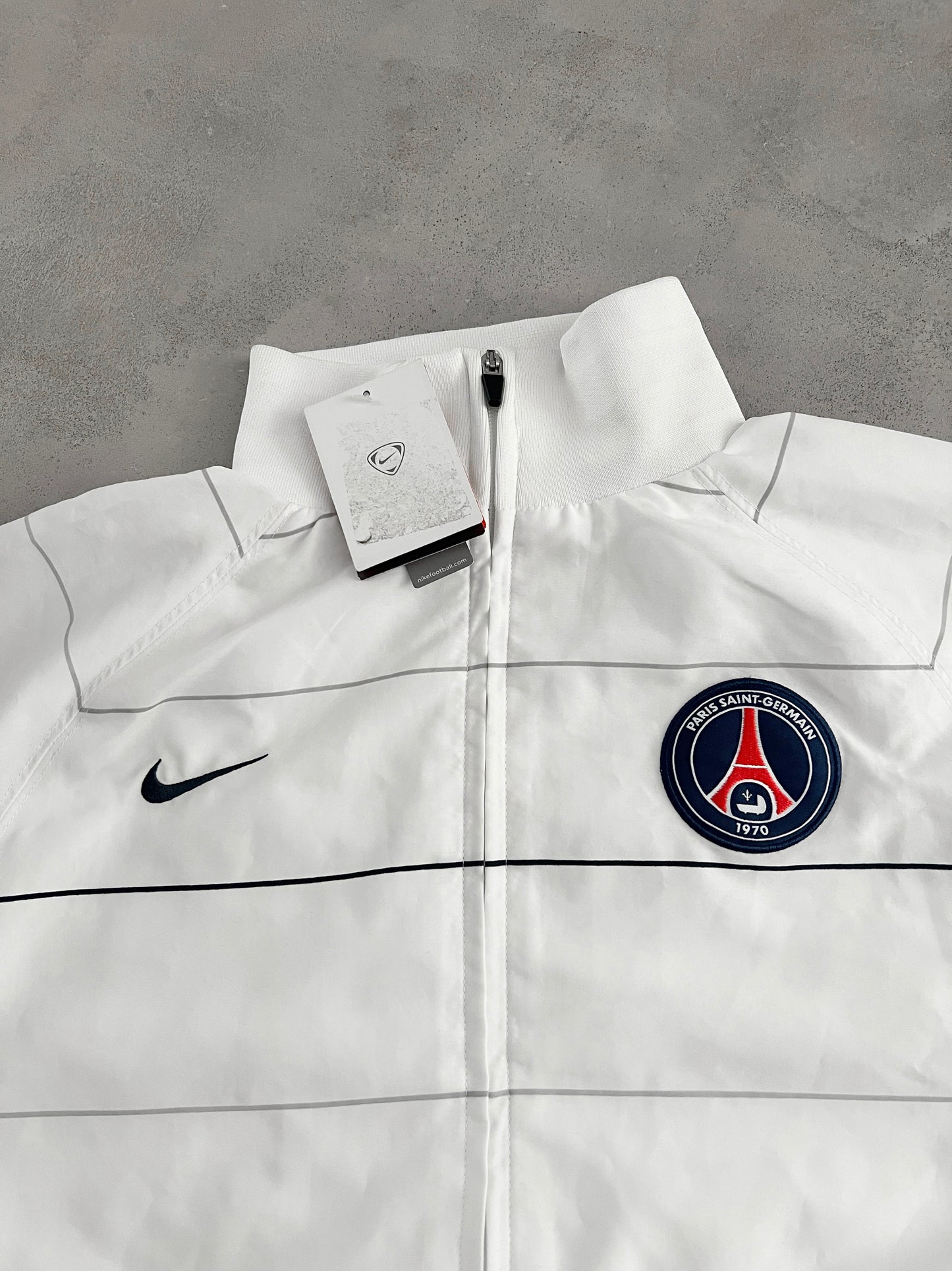 WHITE PSG NIKE TRACKSUIT - 2000S - L