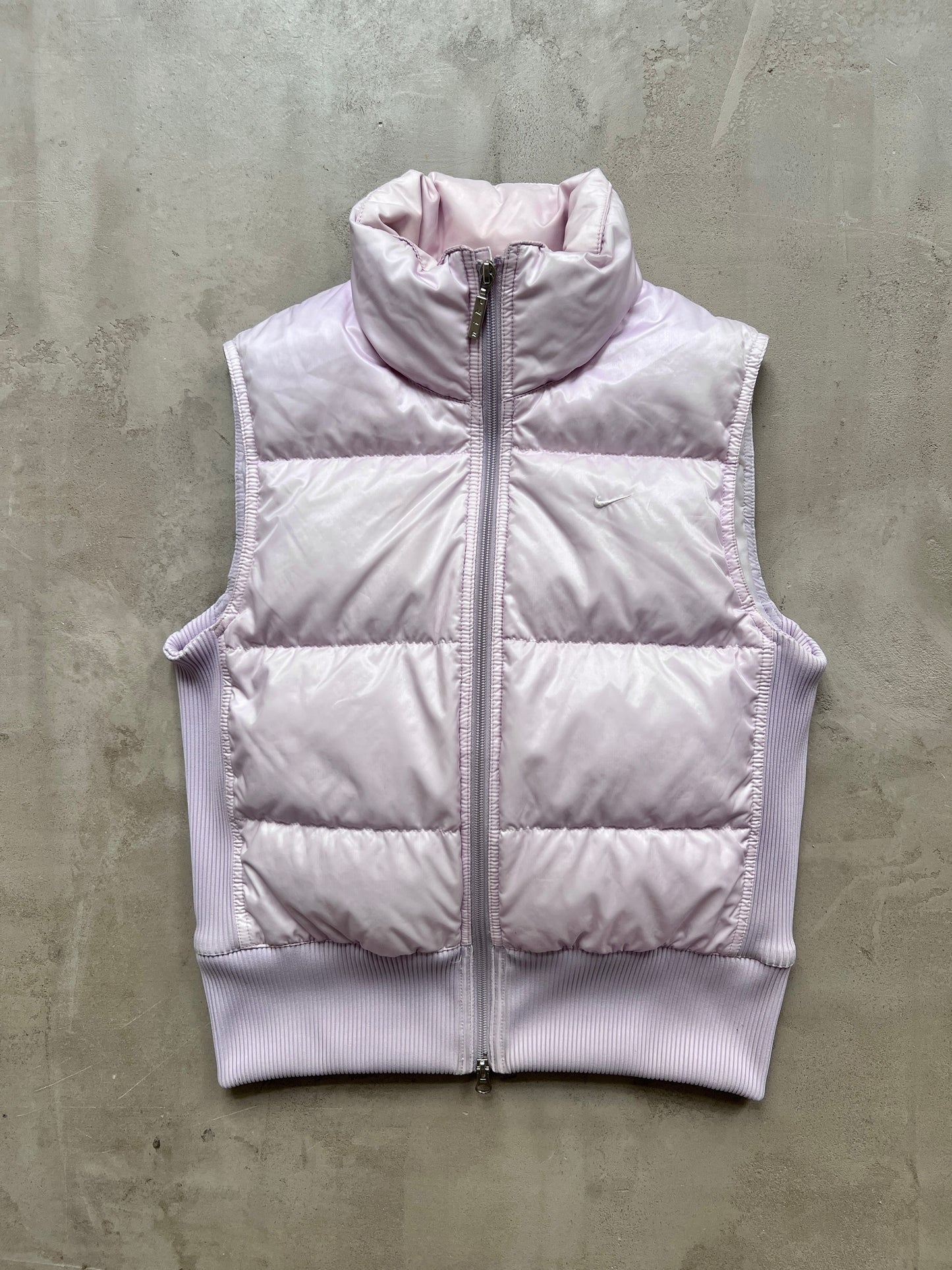 ROSÉ NIKE PUFFER VEST - 2000S - WOMENS S/M