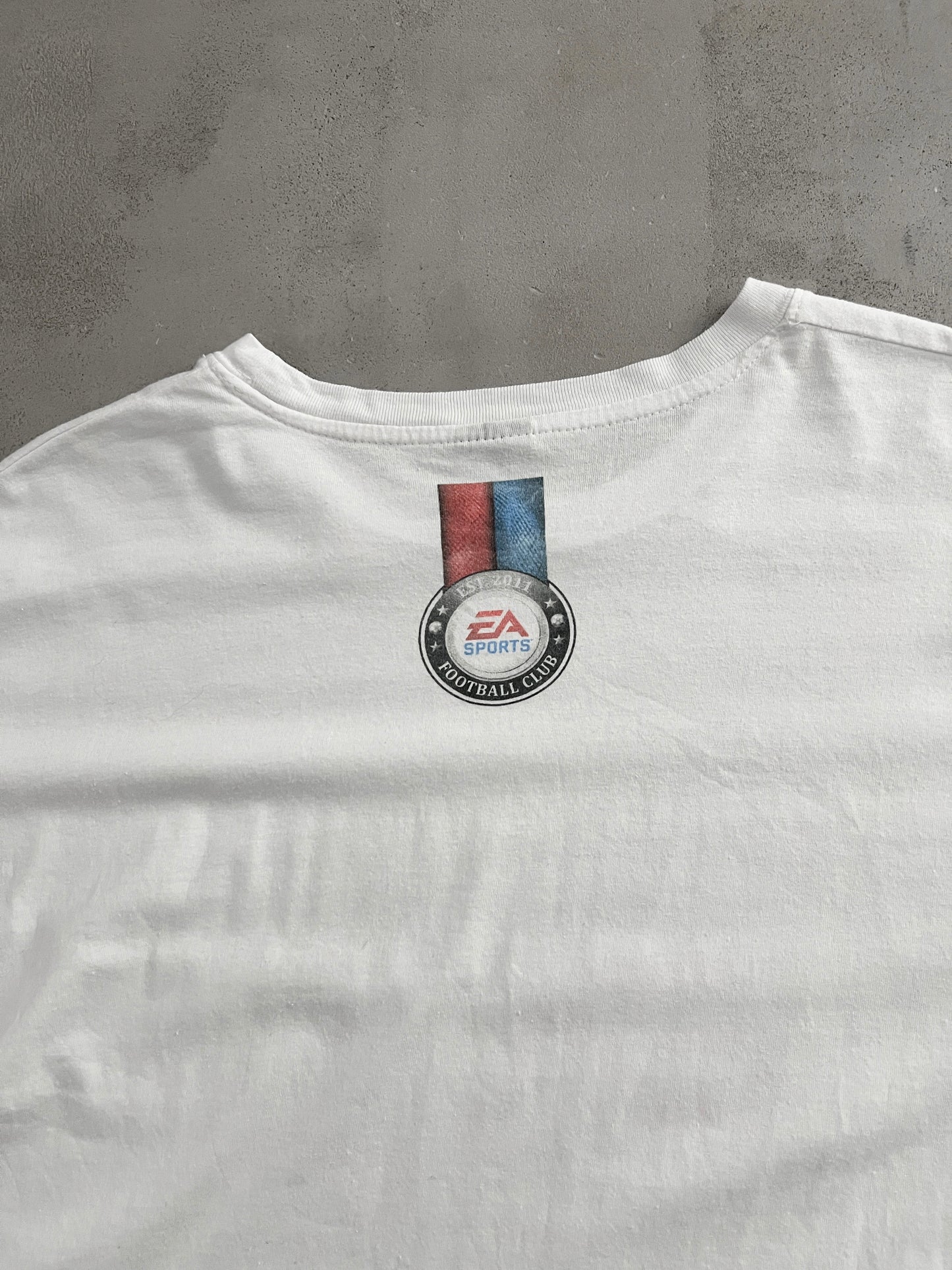 WHITE EA SPORTS PROMO TEE - 2000S - L