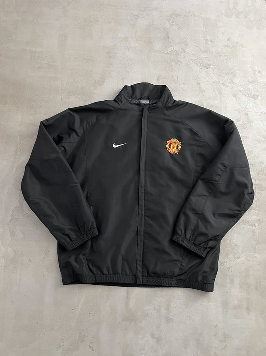 BLACK MANCHESTER UNITED NIKE JACKET - 2000S - L