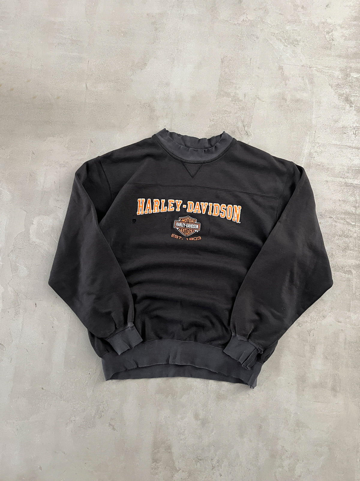 FADED BLACK HARLEY DAVIDSON SWEATER - 1990S - M