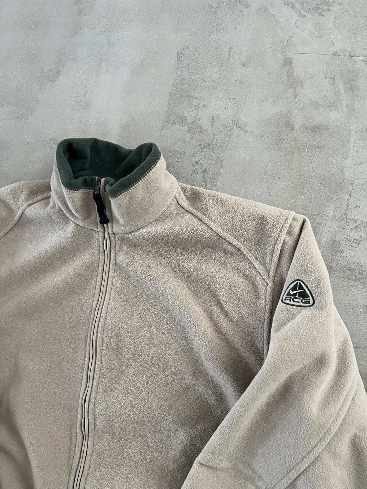 BEIGE ACG NIKE FLEECE - 2000S - L