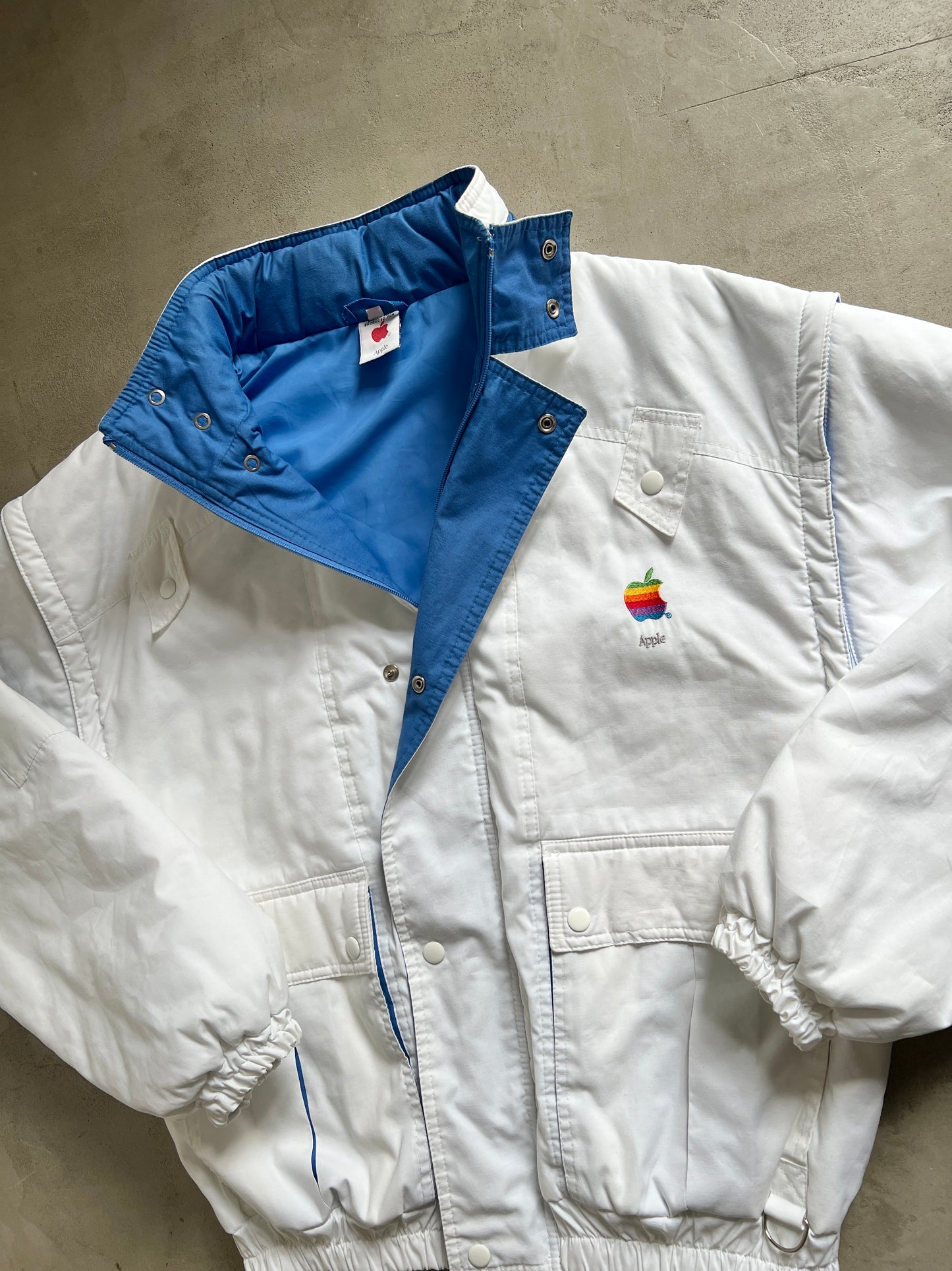WHITE APPLE JACKET - 1990S - L/M