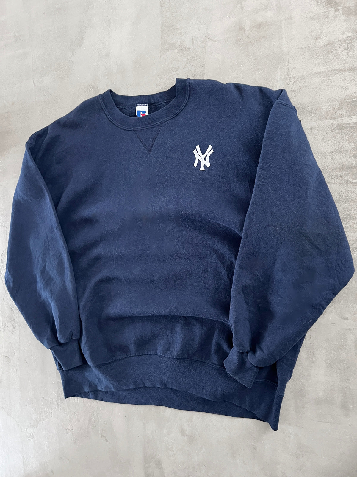 NAVY YANKEES RUSSELL SWEATER - 1990S - XL
