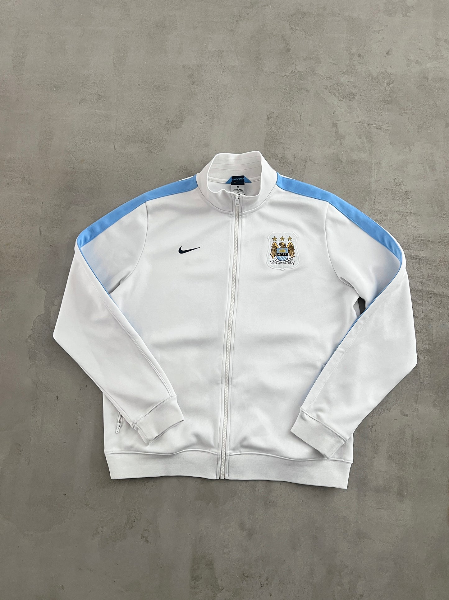 WHITE MANCHESTER CITY NIKE JACKET - 2000S - XL