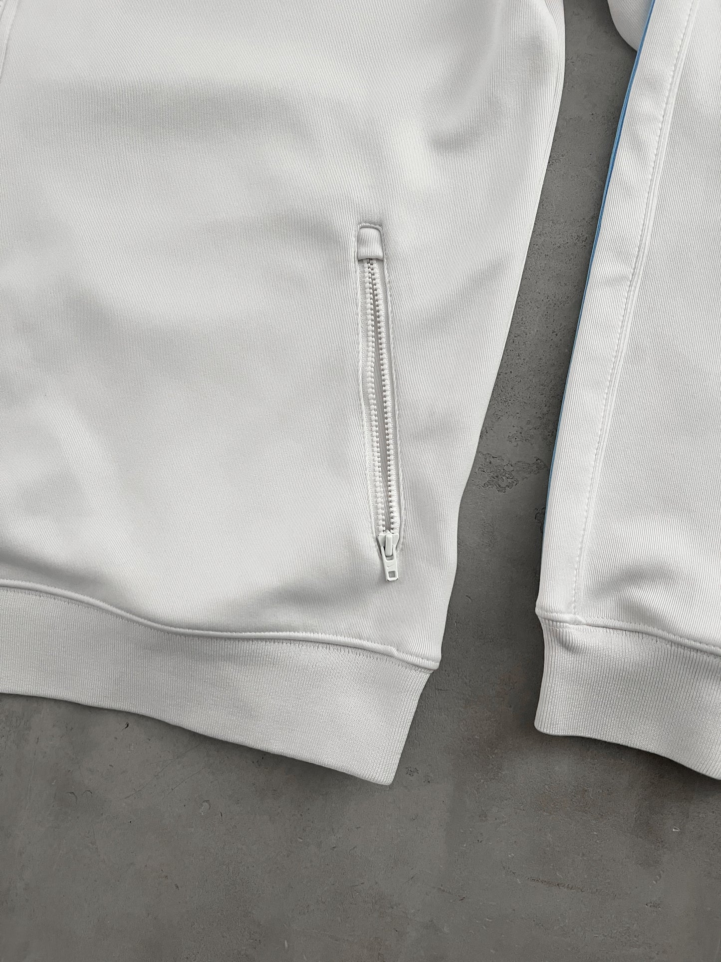 WHITE MANCHESTER CITY NIKE JACKET - 2000S - XL