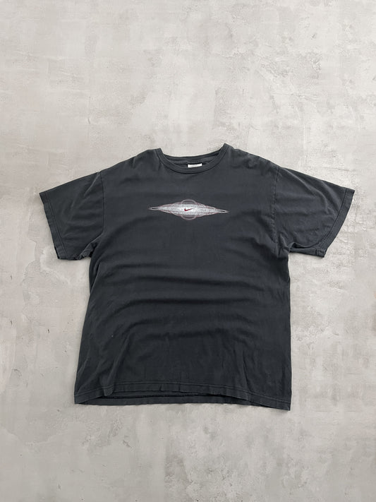 FADED BLACK NIKE TEE - 1990S - L/XL
