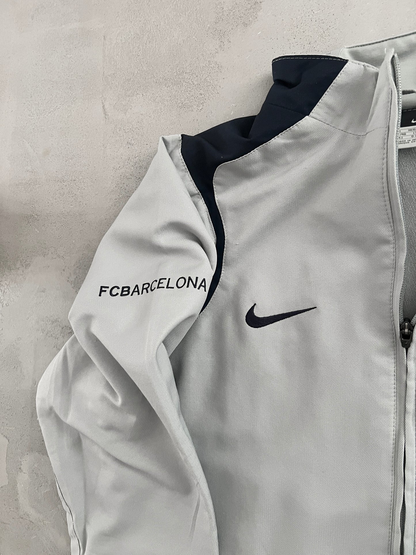 GREY FC BARCELONA NIKE TRACKSUIT - 2000S - M