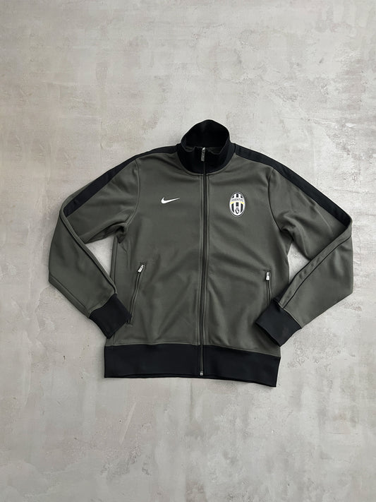 KHAKI JUVENTUS NIKE JACKET - 2000S - S/M