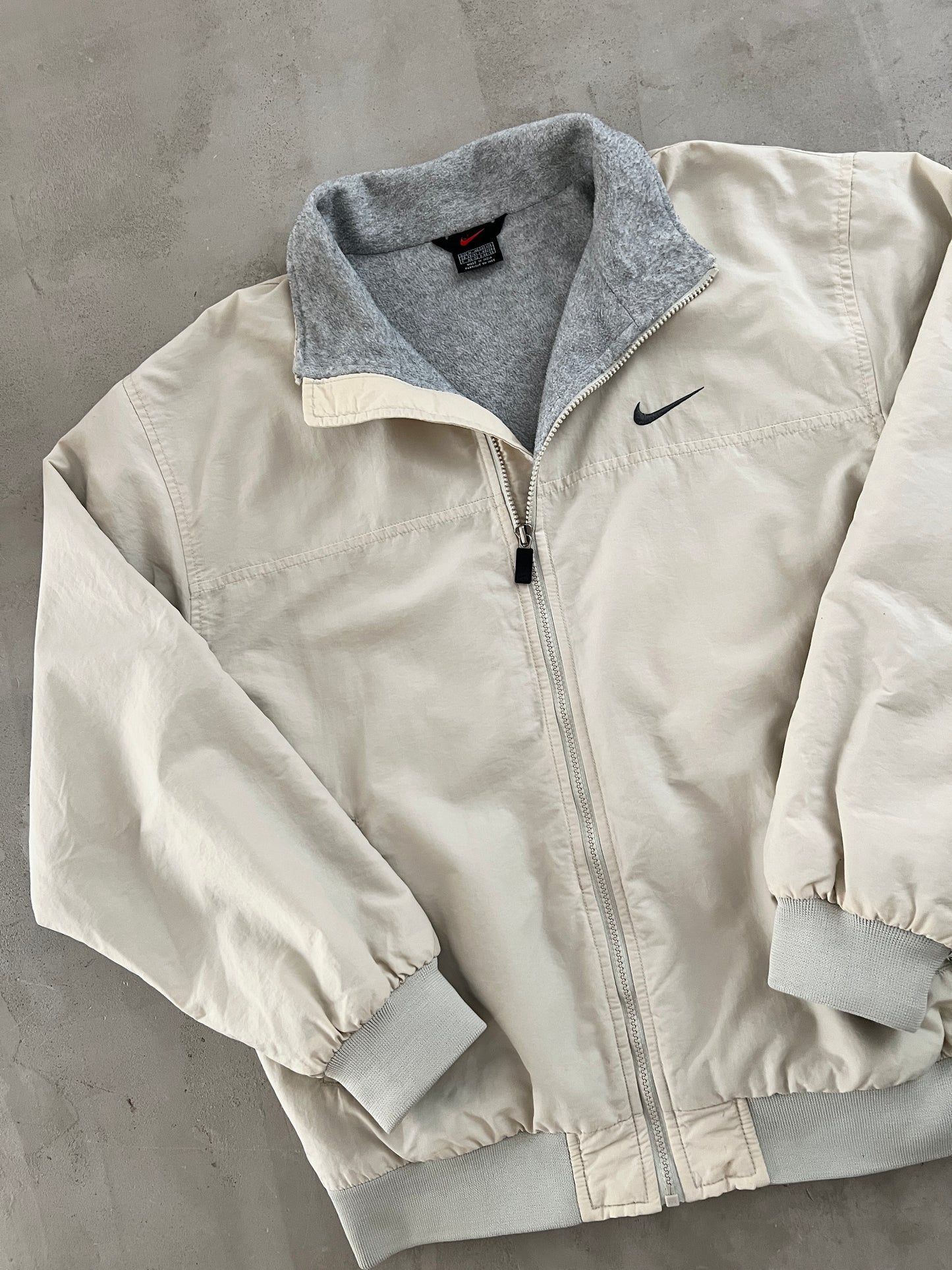 CREME NIKE TRACK JACKET - 1990S - M