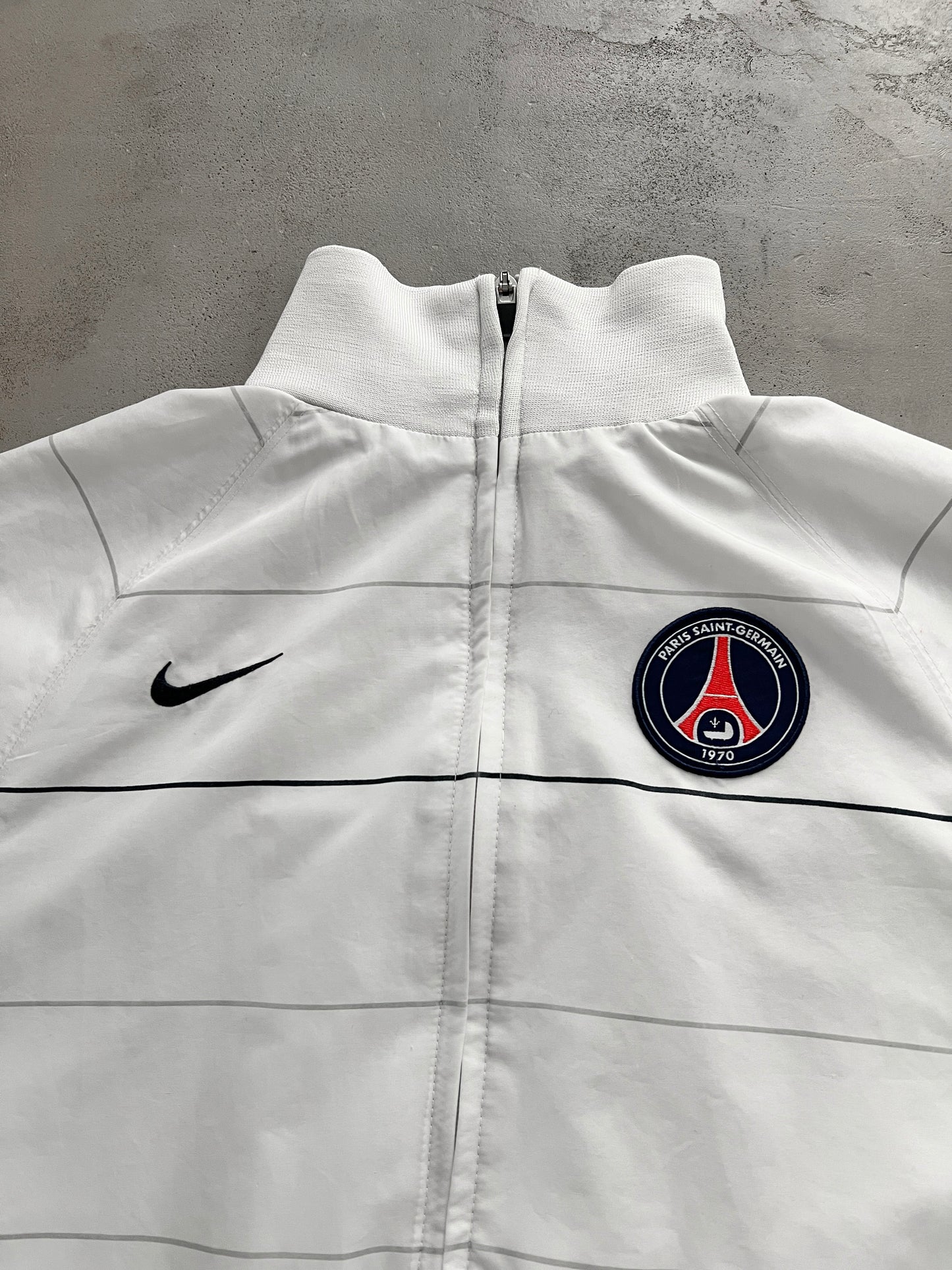 WHITE/NAVY PSG NIKE TRACKSUIT - 2000S - M