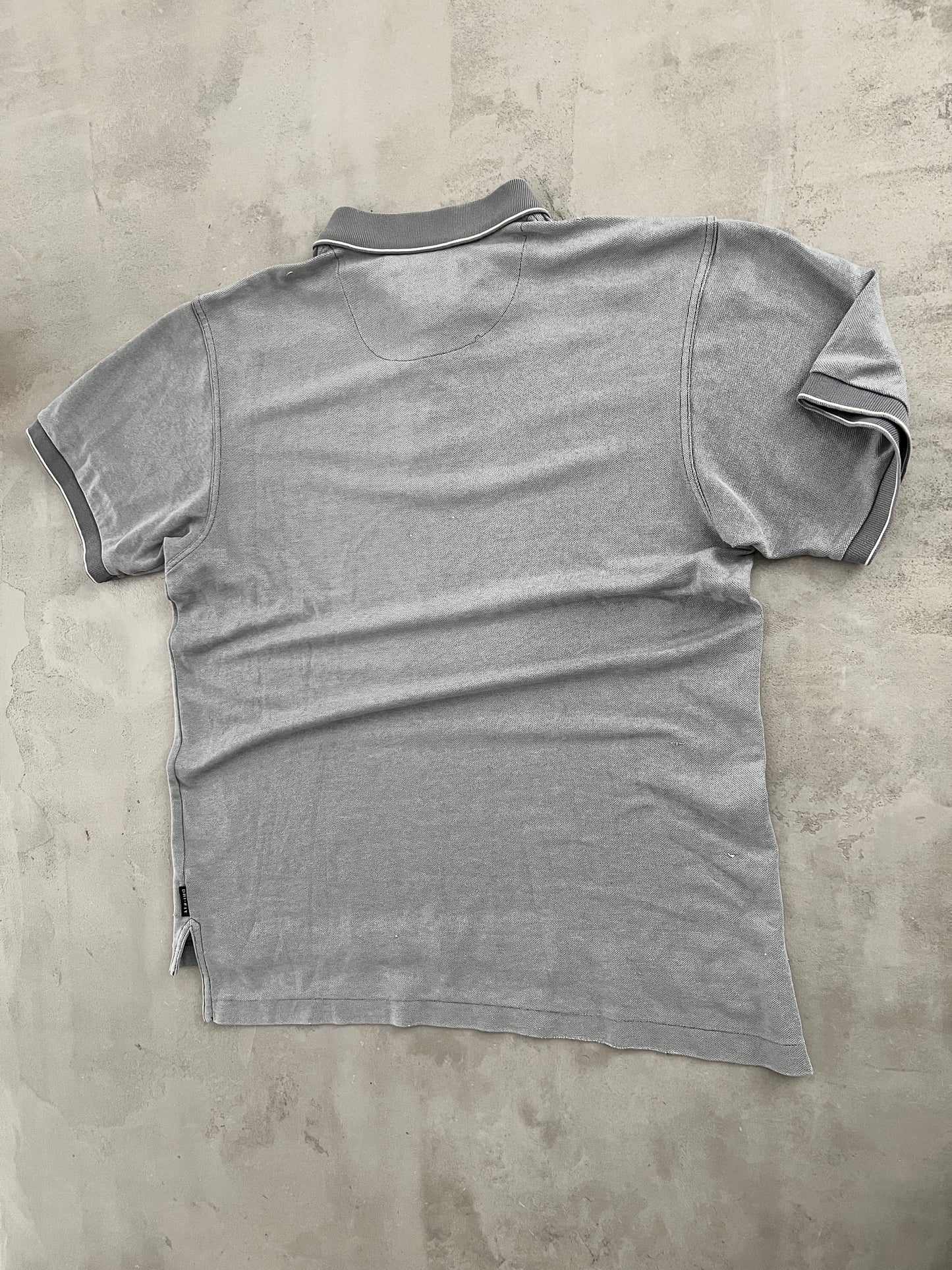 GREY NIKE GOLF POLO - 2000S - M/L