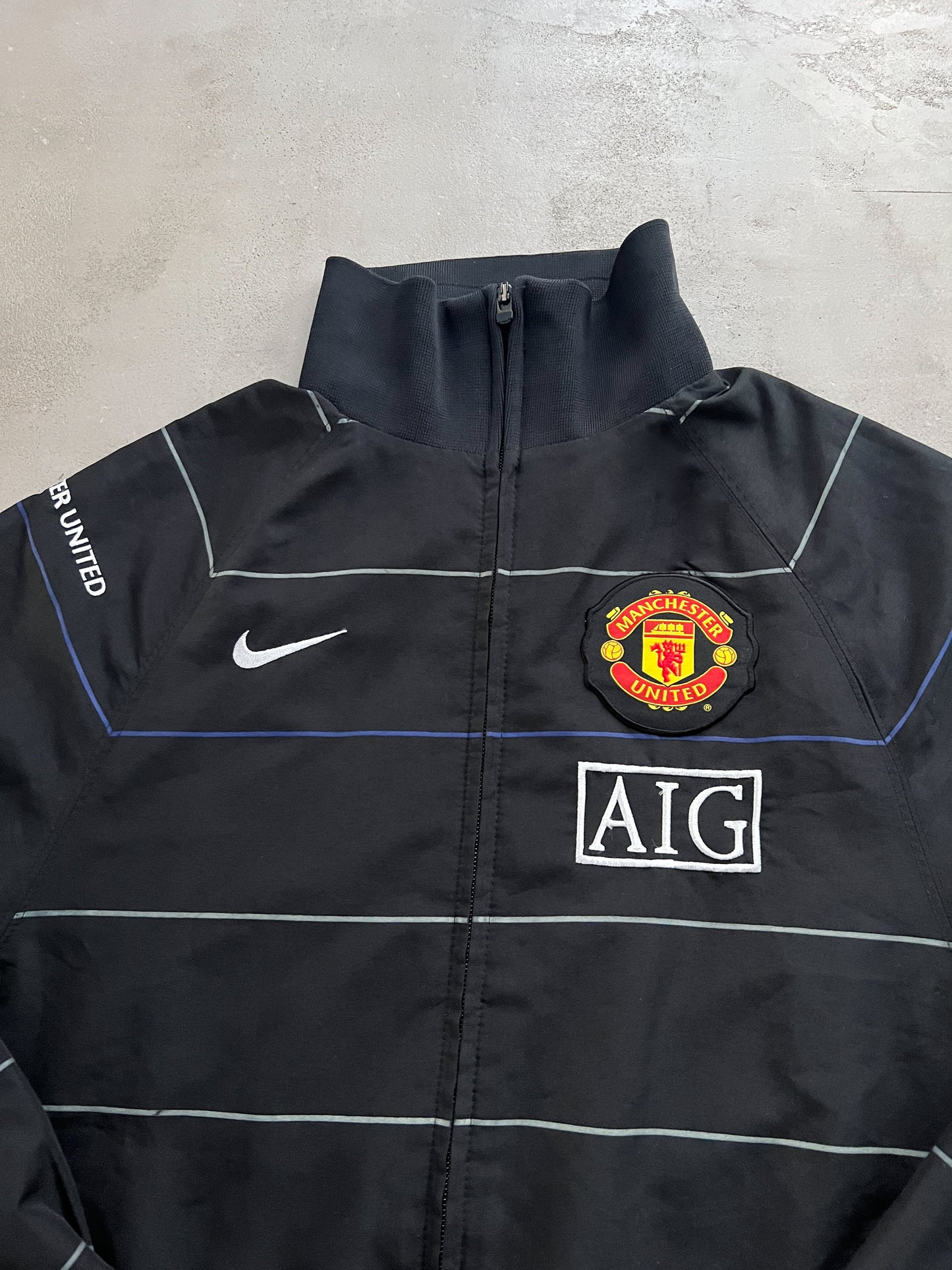 BLACK MANCHESTER UNITED NIKE JACKET - 2000S - S