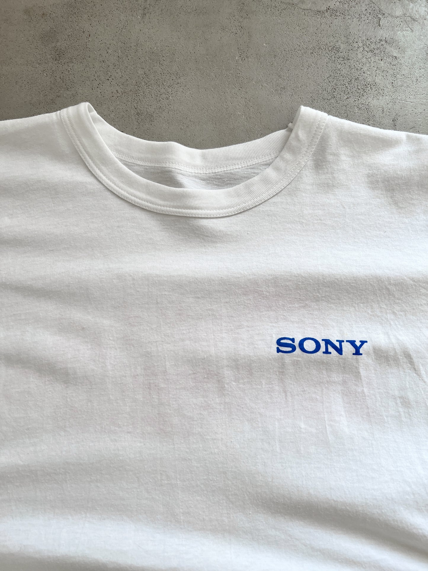 WHITE SONY TEE - 2000S - S/M