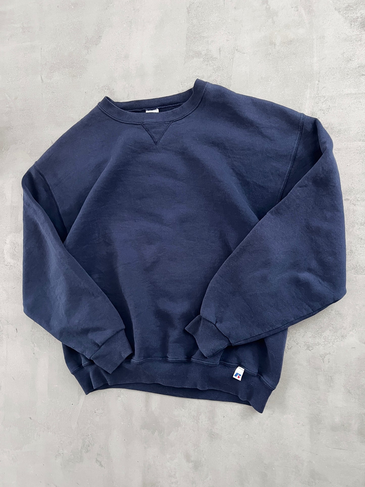 NAVY RUSSELL SWEATER - 1990S - L/M