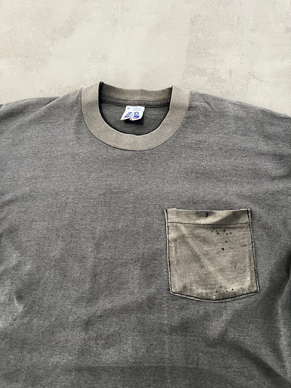 FADED MOCHA POCKET TEE - 1990S - XL/L