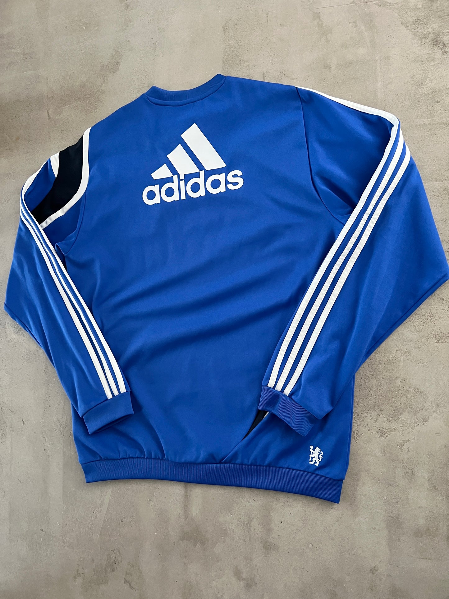 BLUE CHELSEA ADIDAS SWEATER - 2000S - L
