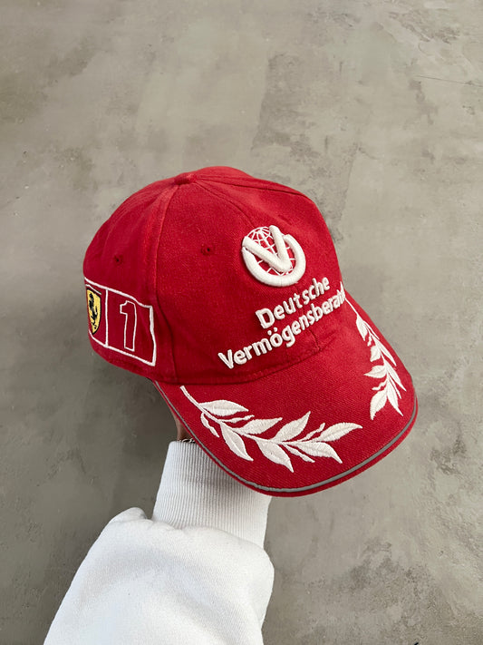 RED FERRARI SCHUMACHER CAP - 2001