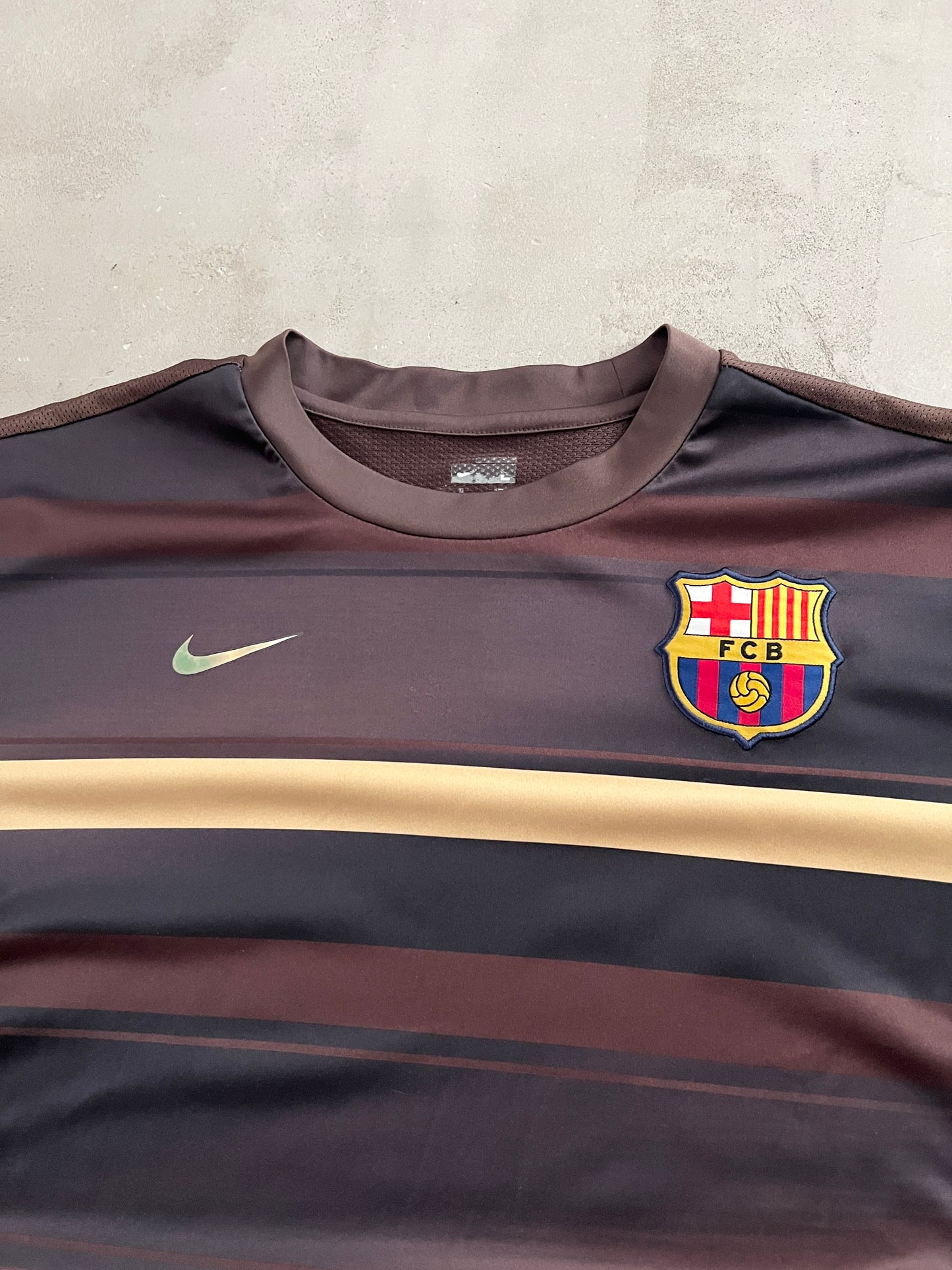 MOCHA FC BARCELONA NIKE JERSEY - 2000S - L