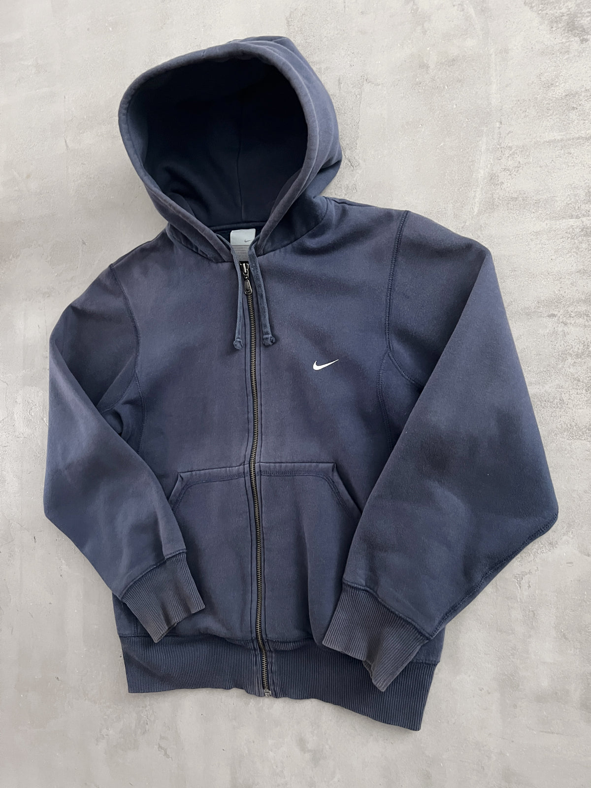 FADED NAVY NIKE ZIP UP HOODIE - 2000S - S