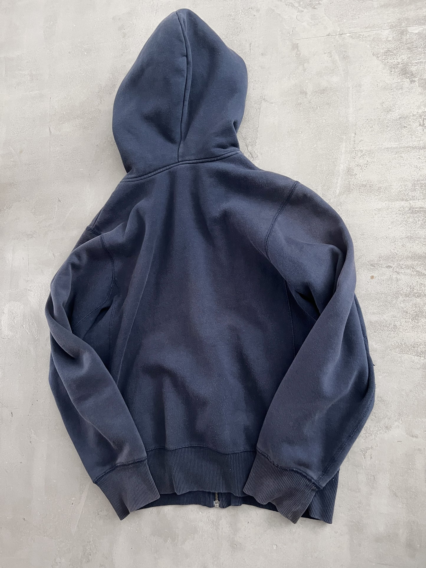 FADED NAVY NIKE ZIP UP HOODIE - 2000S - S